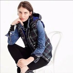 - J Crew puffy excursion vest zip up Size  XXS